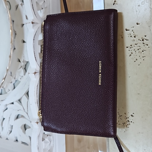 NWOT WALLET - Picture 4 of 4